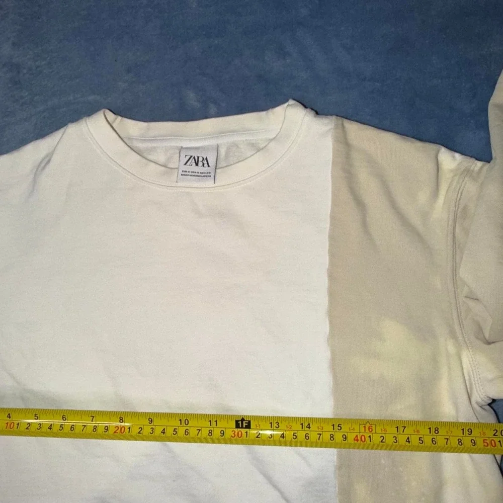 Zara cream & white tie-dye sweatshirt
